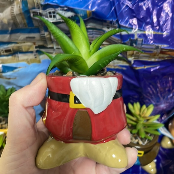 COPY - 🔥RARE🏰SOLDOUT DISNEY SNOW WHITE👗SEVEN DWARVES FAUX SUCCULENT TERRARIUM‼️… - Picture 5 of 17